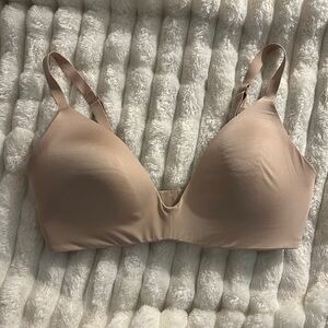 SKIMS Wireless Bra